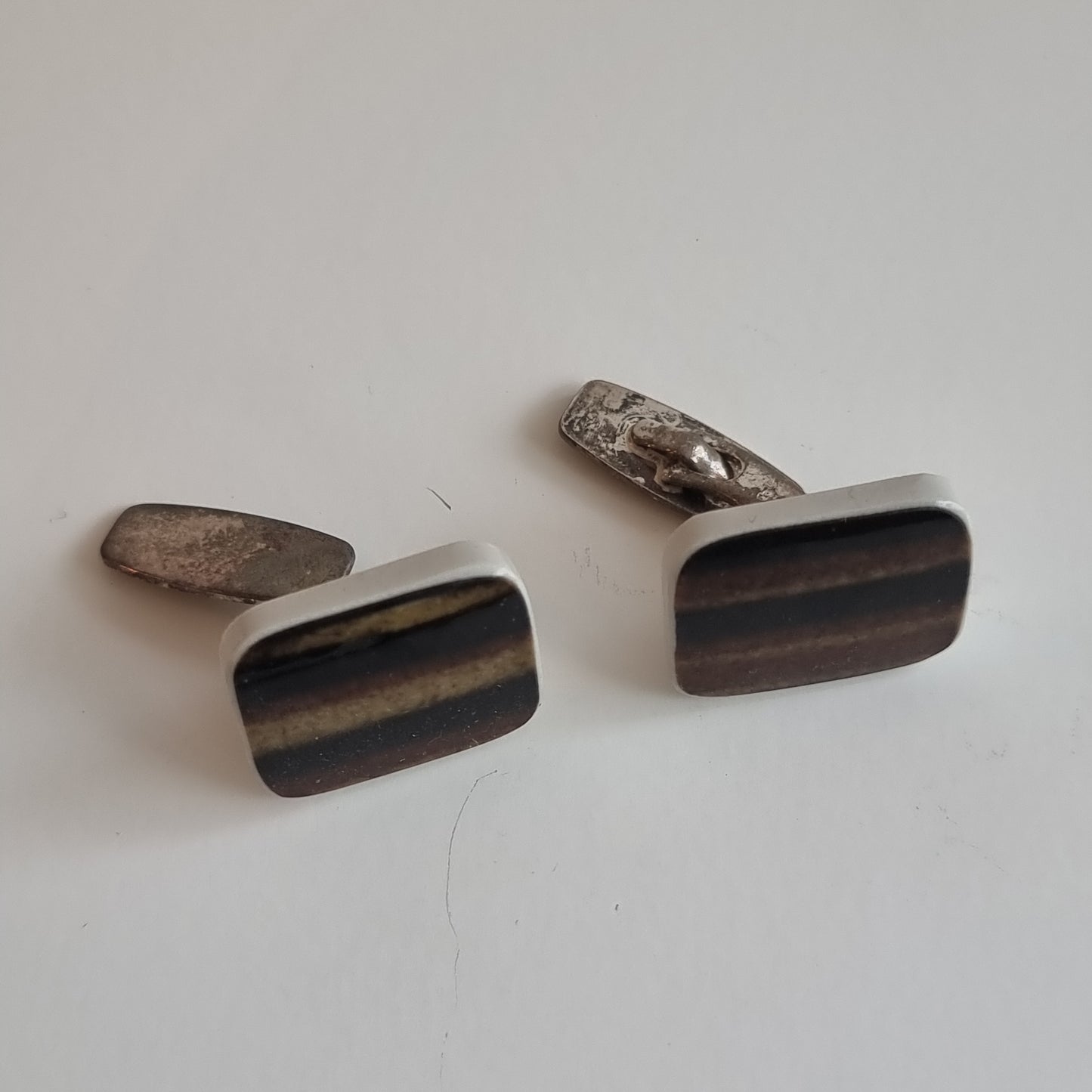 カフリンクス Kila Design Arabia KOSMOS