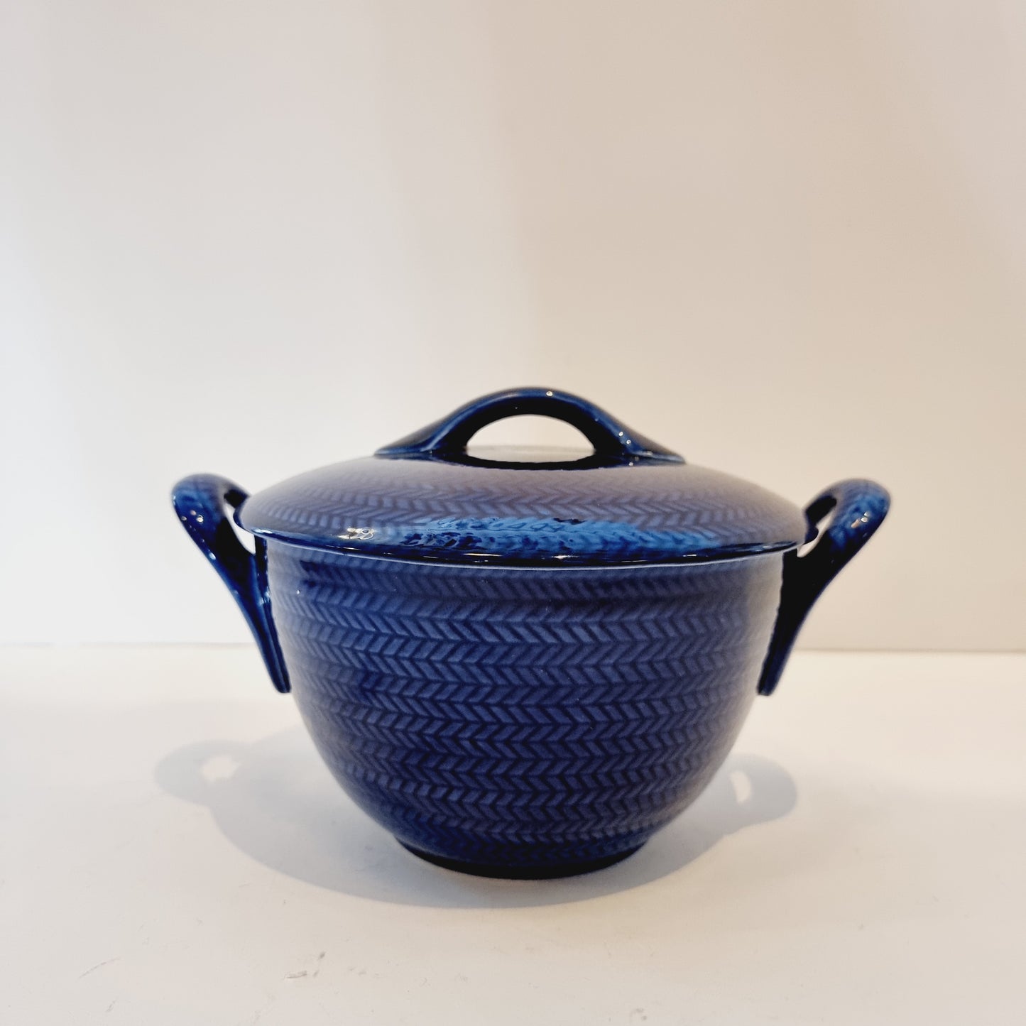 Blue Fire terrine Hertha Bengtsson Rörstrand 18cm