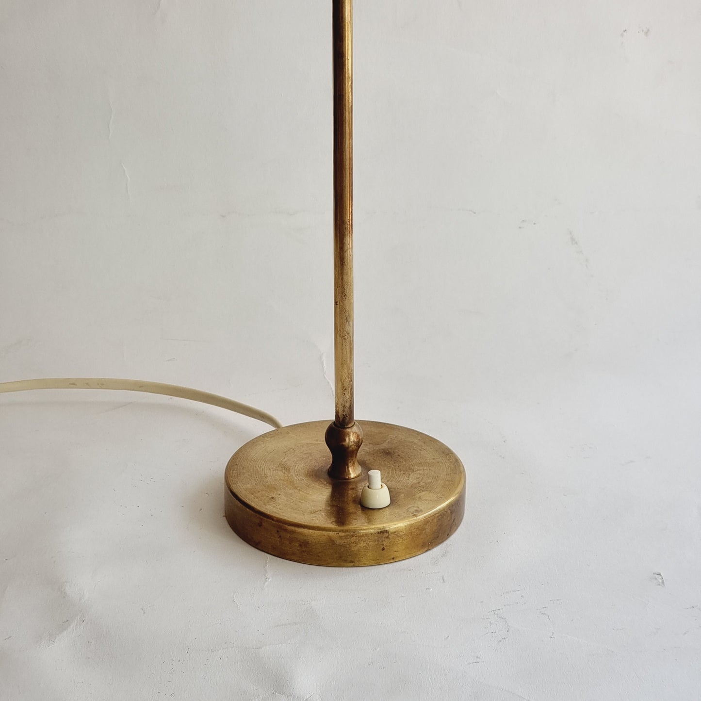 Josef Frank table lamp Firma Svenskt Tenn