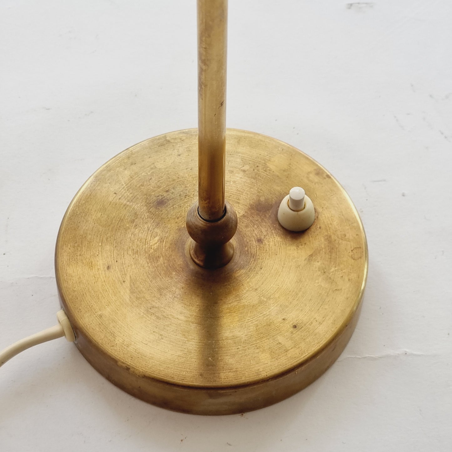 Josef Frank table lamp Firma Svenskt Tenn