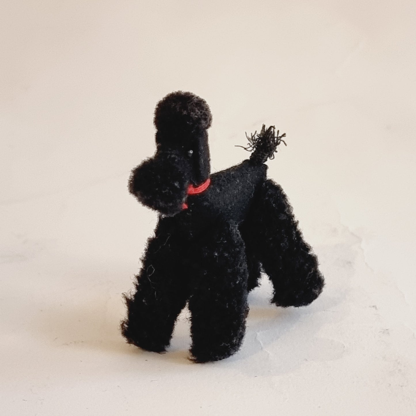 シュタイフ犬プードル