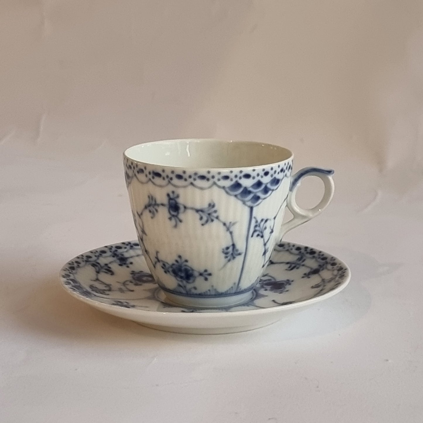 ムール貝挽きコーヒーカップ 719 アーノルド クロッグ ロイヤル コペンハーゲン