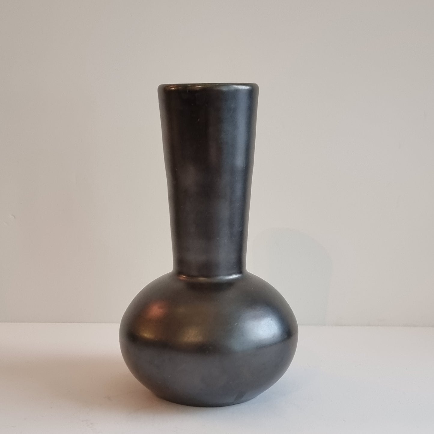 Vas i keramik, modell 2762, Harald Östergren Upsala-Ekeby, 1936-38