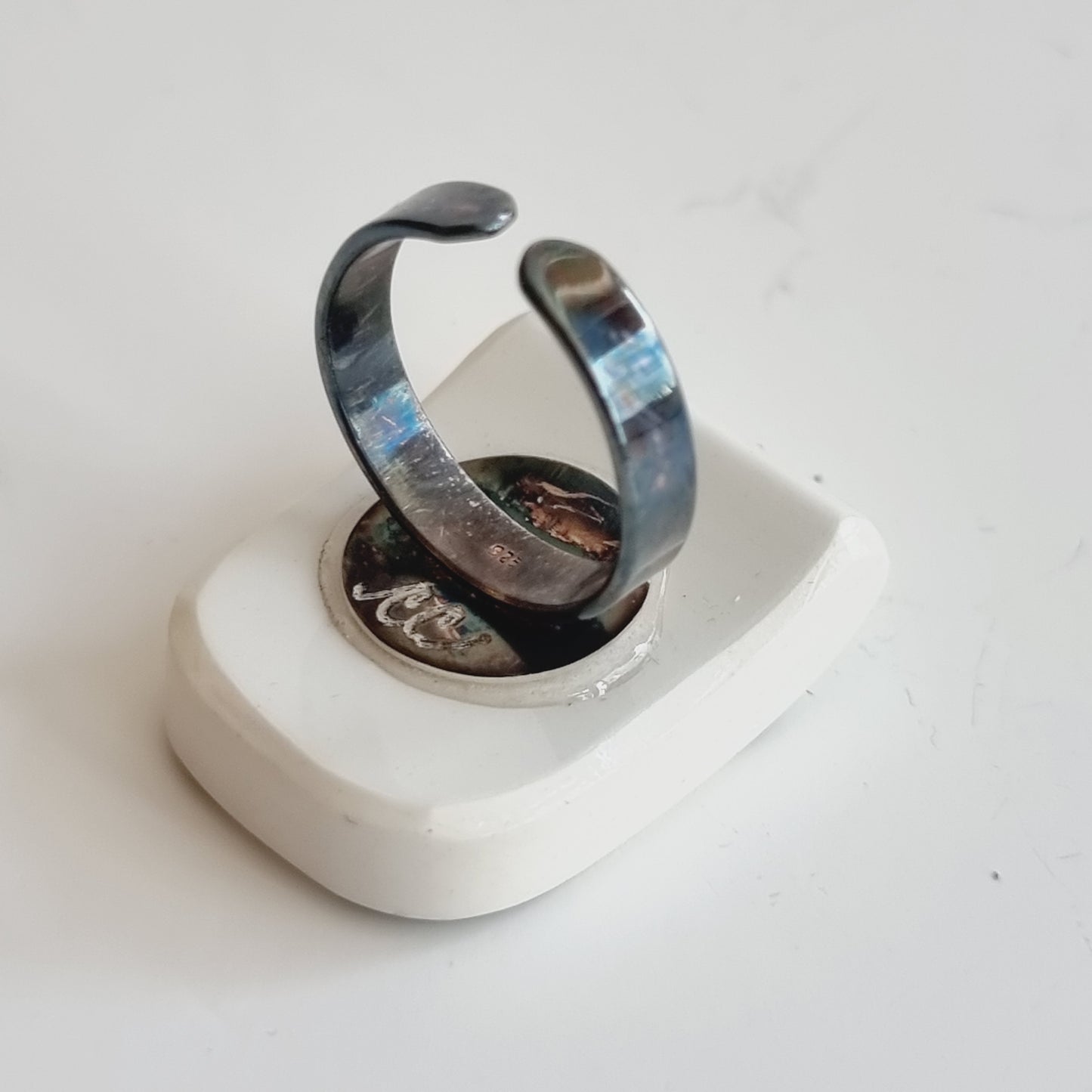 Ring Kila Design Red Top