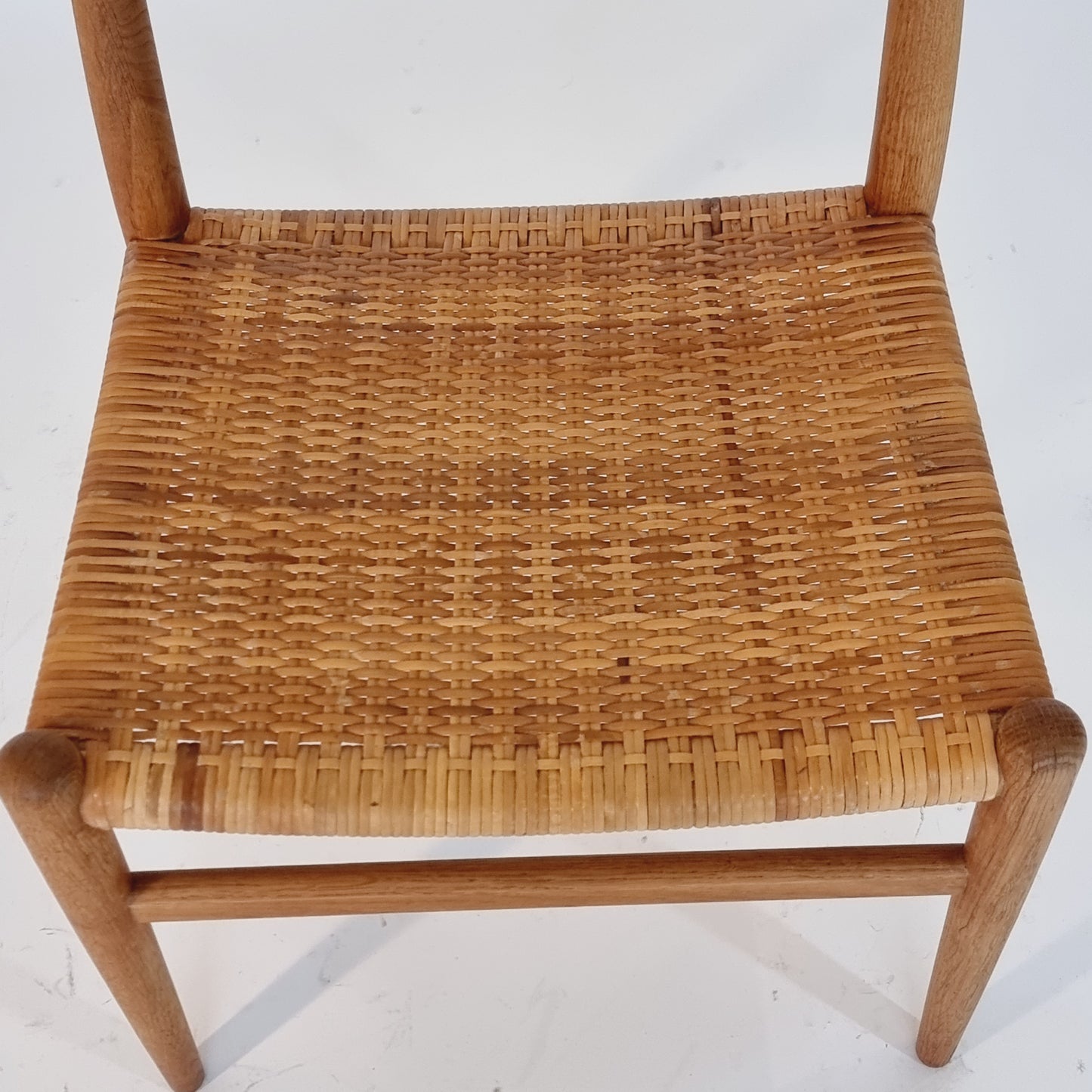 8 dining chairs Hans Wegner W2, oak