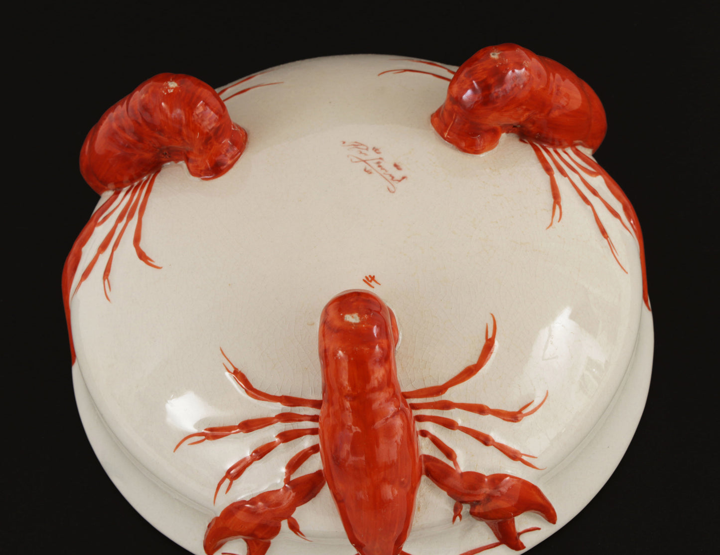 Crayfish bowl with large crayfish in relief Rörstrand 1910-20s