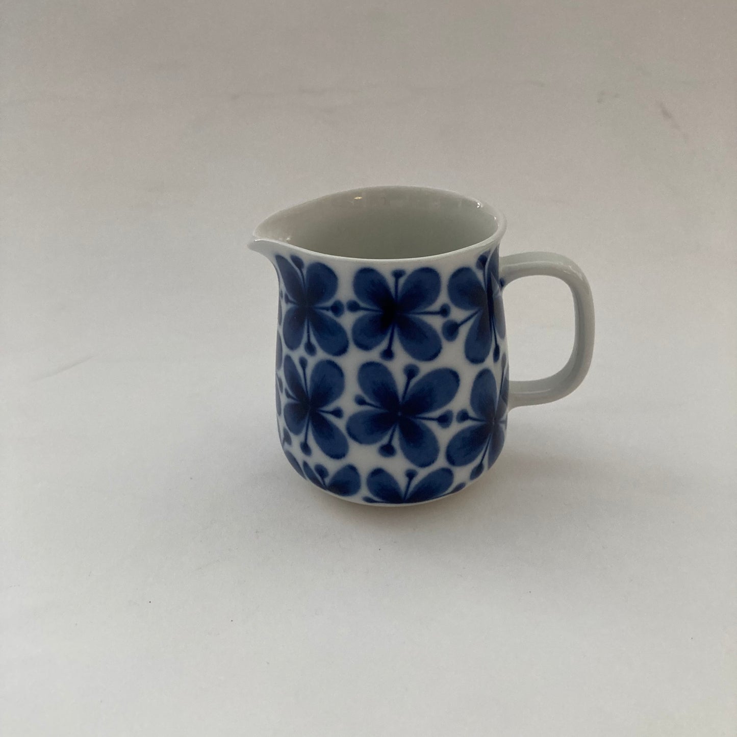 Gräddsnipa Mon Amie Marianne Westman Rörstrand 8cm