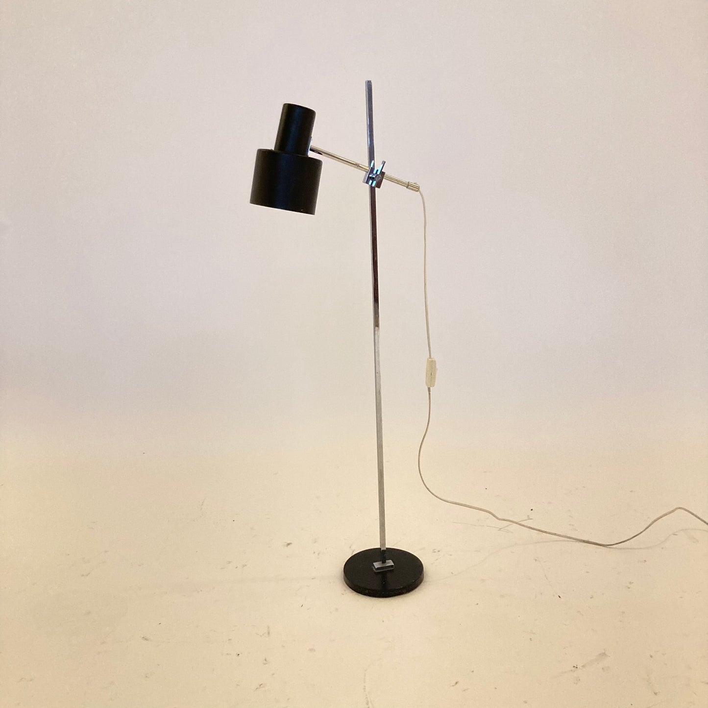 Floor lamp GK 907, 1970s