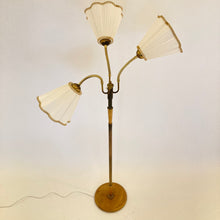 Ladda upp bild till gallerivisning, Golvlampa tre-armad 1940-50-tal
