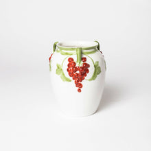 Ladda upp bild till gallerivisning, Målad porslinsvas jugend av Rörstrand, 1910-tal. 14cm hög. Art Nouveau porcelain vase by Rörstrand, 1910&#39;s. H: 14cm/5,5&quot;.
