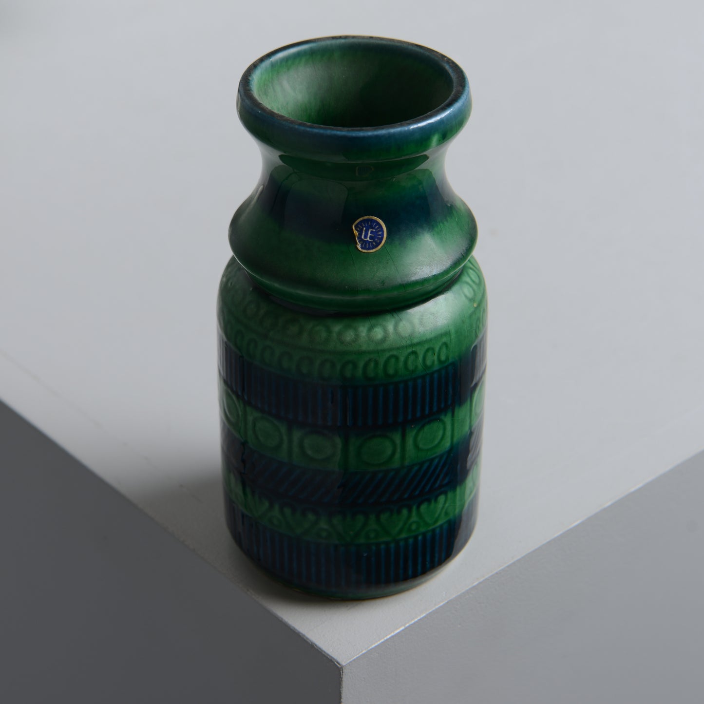 Vase Mari Simmulson Upsala-Ekeby