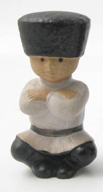Ivan a Lisa Larson figurine in the series "Children of the World" by Gustavsberg. H: 12cm/4