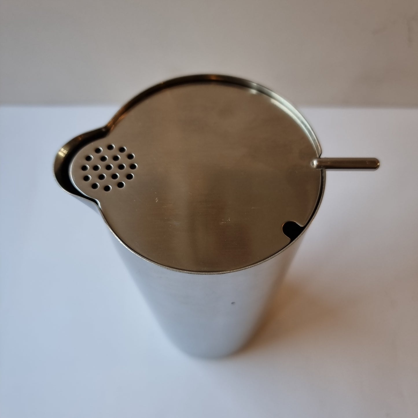 Arne Jacobsen Cylinda Line cocktail jug Stelton