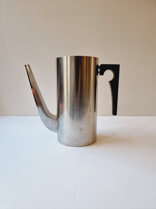 Arne Jacobsen Cylinda Line coffee pot Stelton