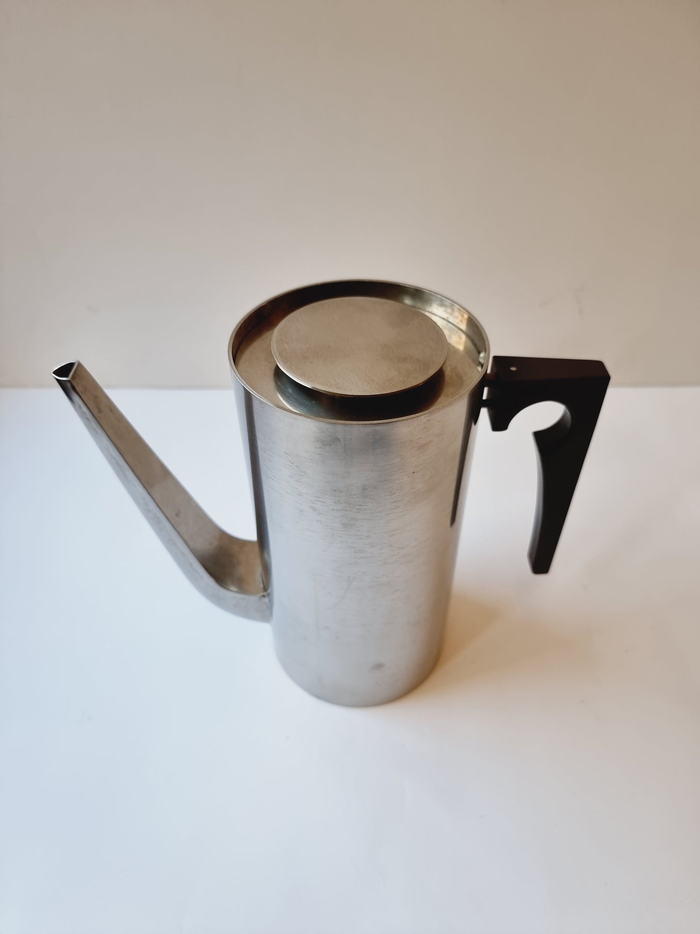 Arne Jacobsen Cylinda Line coffee pot Stelton