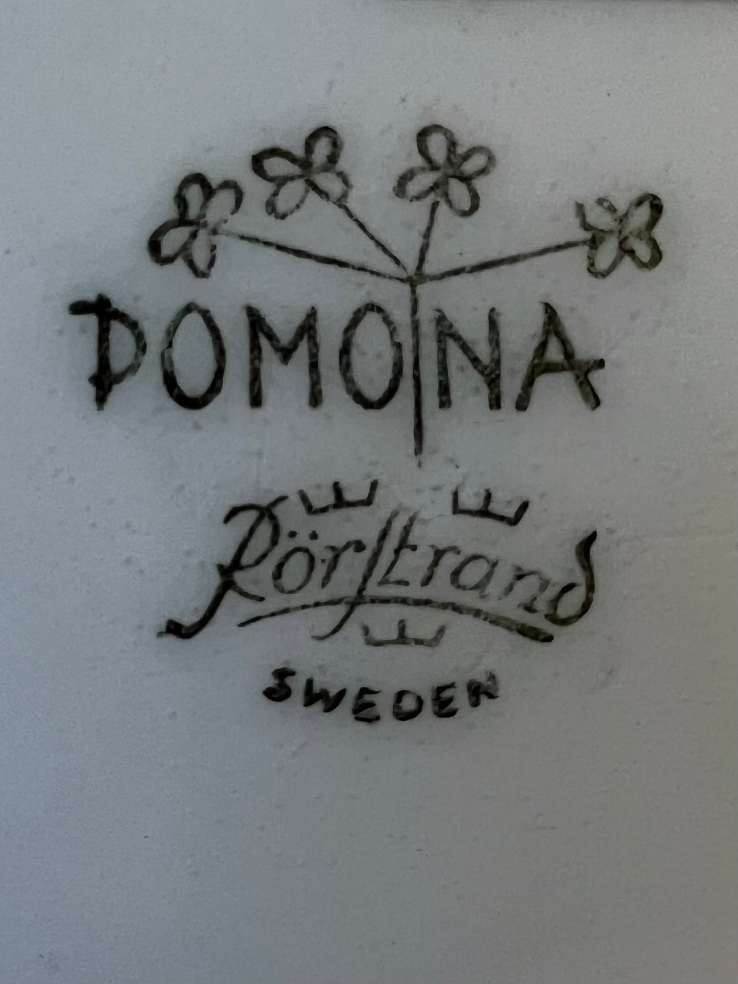 Pomona plate Marianne Westman Rörstrand 22cm