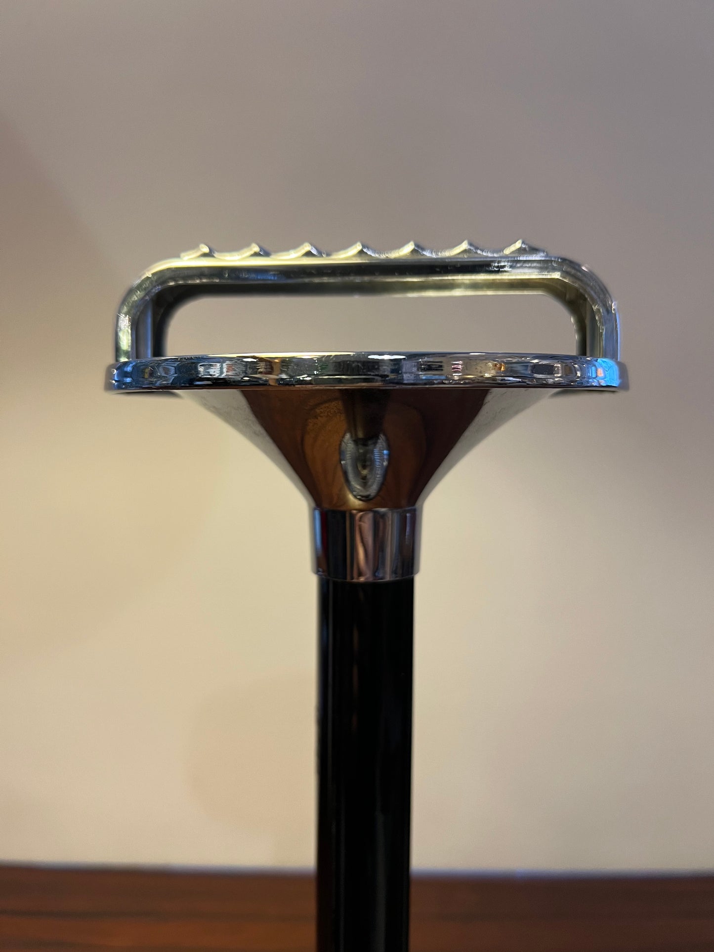 灰皿メタル イアンセ