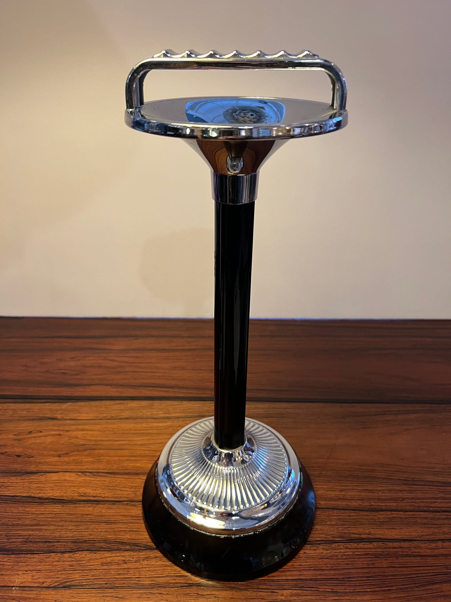 灰皿メタル イアンセ