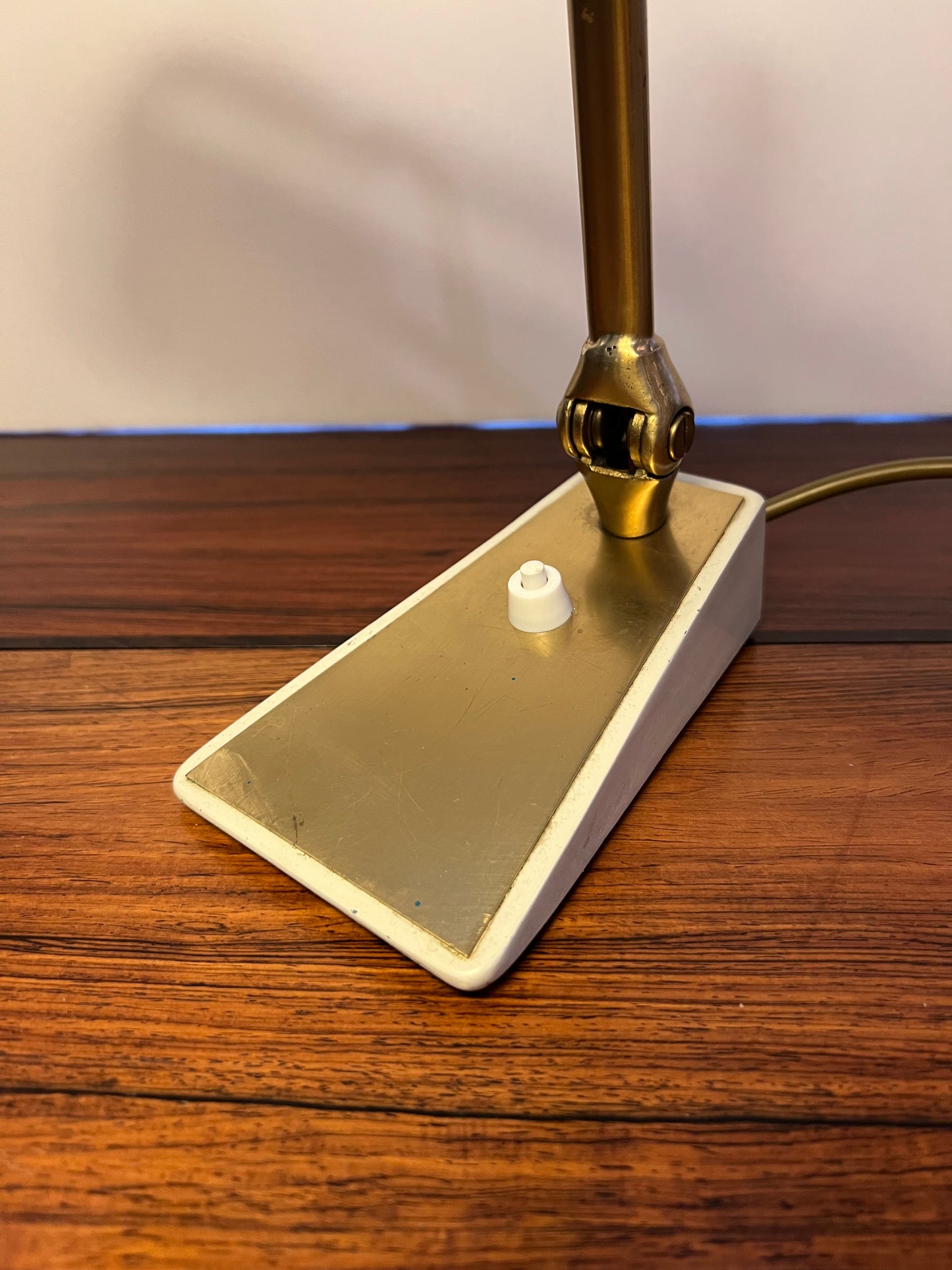 Borens brass table lamp