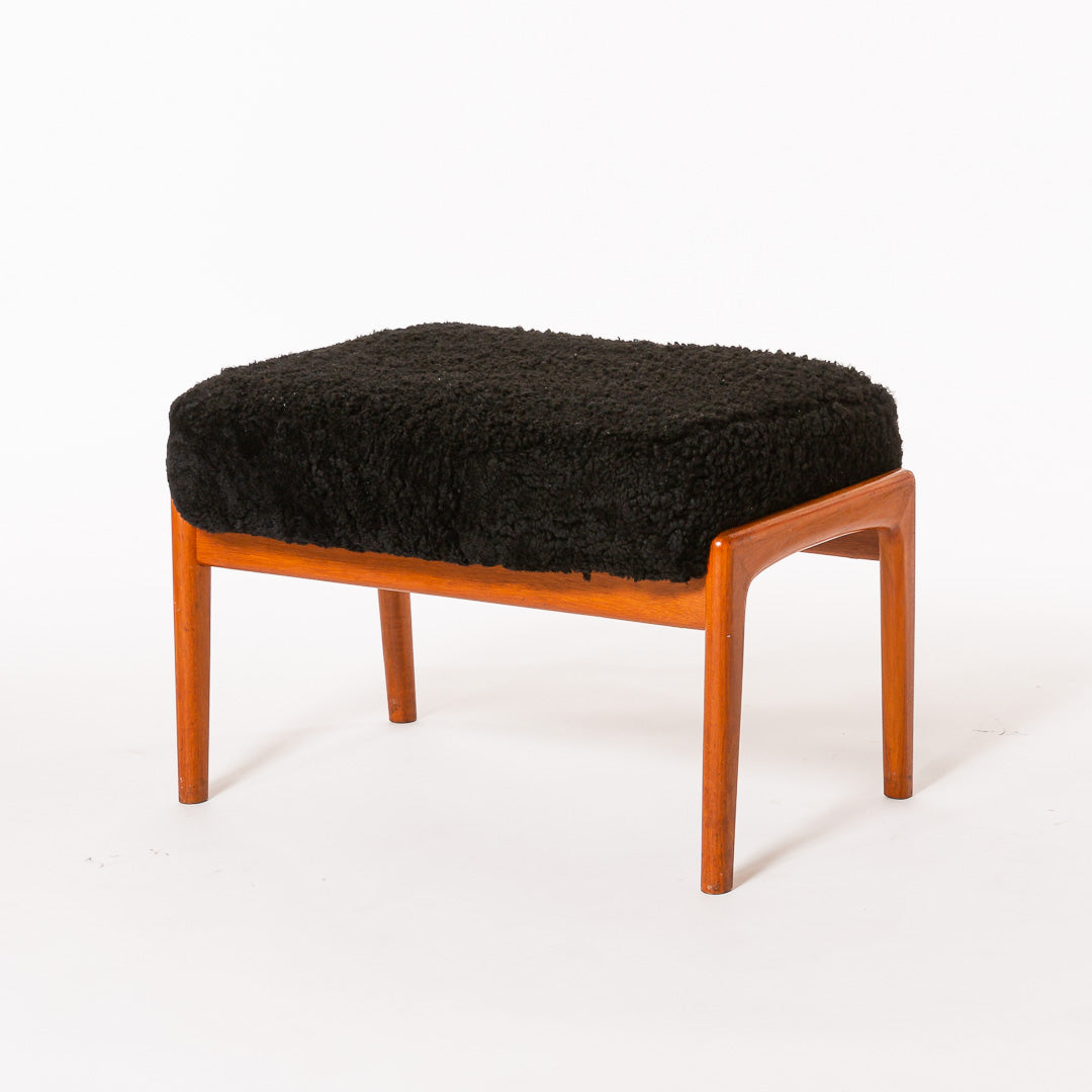 Folke Ohlsson スツール、フットスツール DUX 装いも新たに