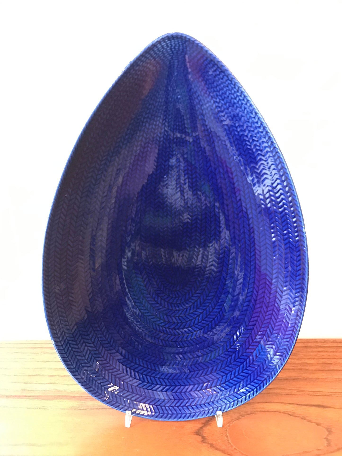 Blå Eld uppläggningsfat Hertha Bengtsson Rörstrand 34,5x23,5cm