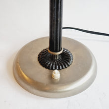 Load image into Gallery viewer, Bordslampa Art Deco Funkis 1930-tal
