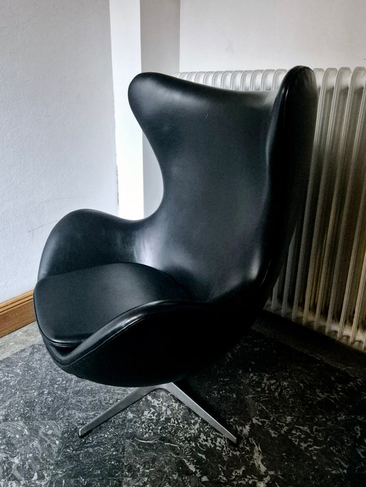 Ägget fåtölj av Arne Jacobsen för Fritz Hansen