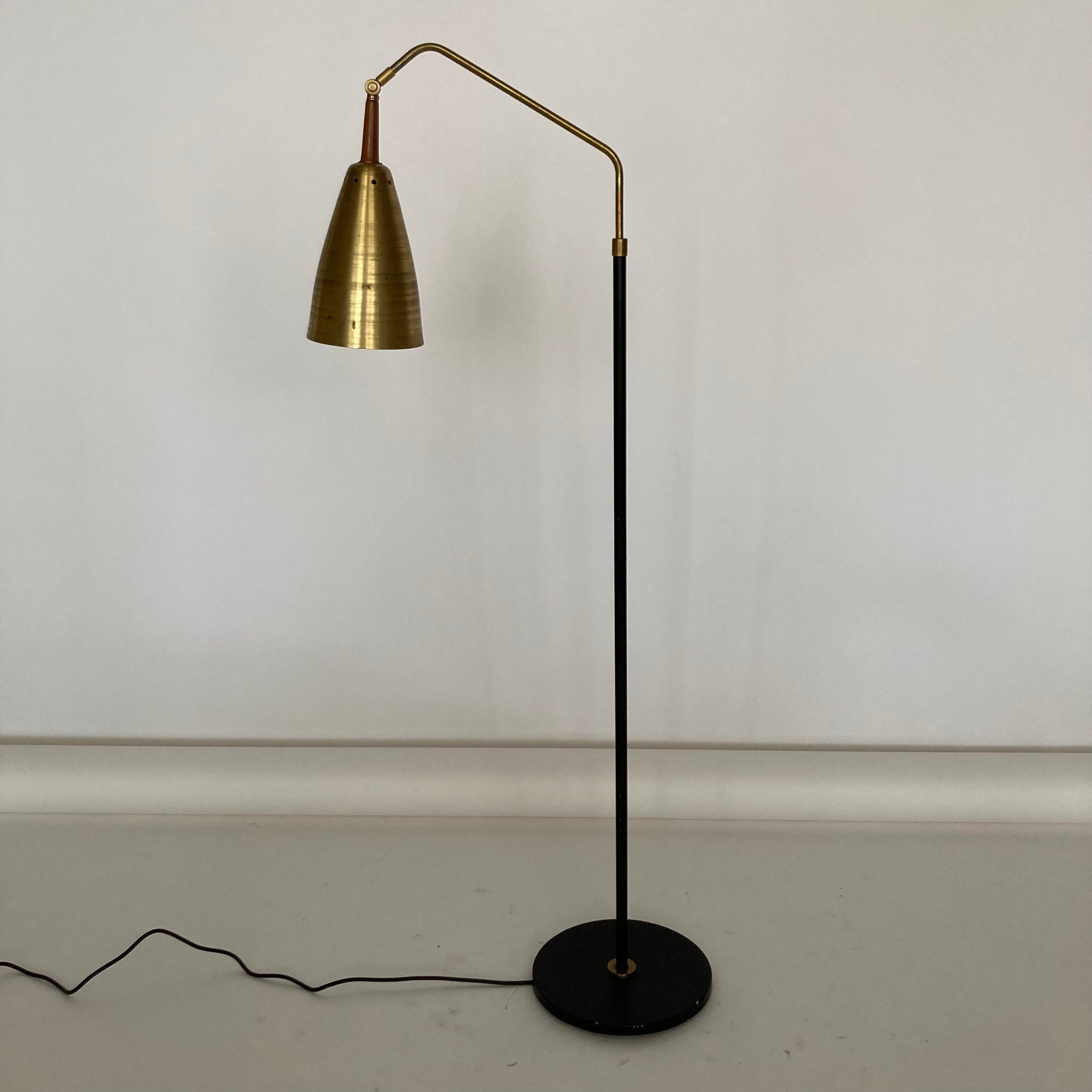 Golvlampa 1950-tal mässing