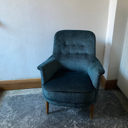Carl Malmsten fåtölj Husmor Nyklädd