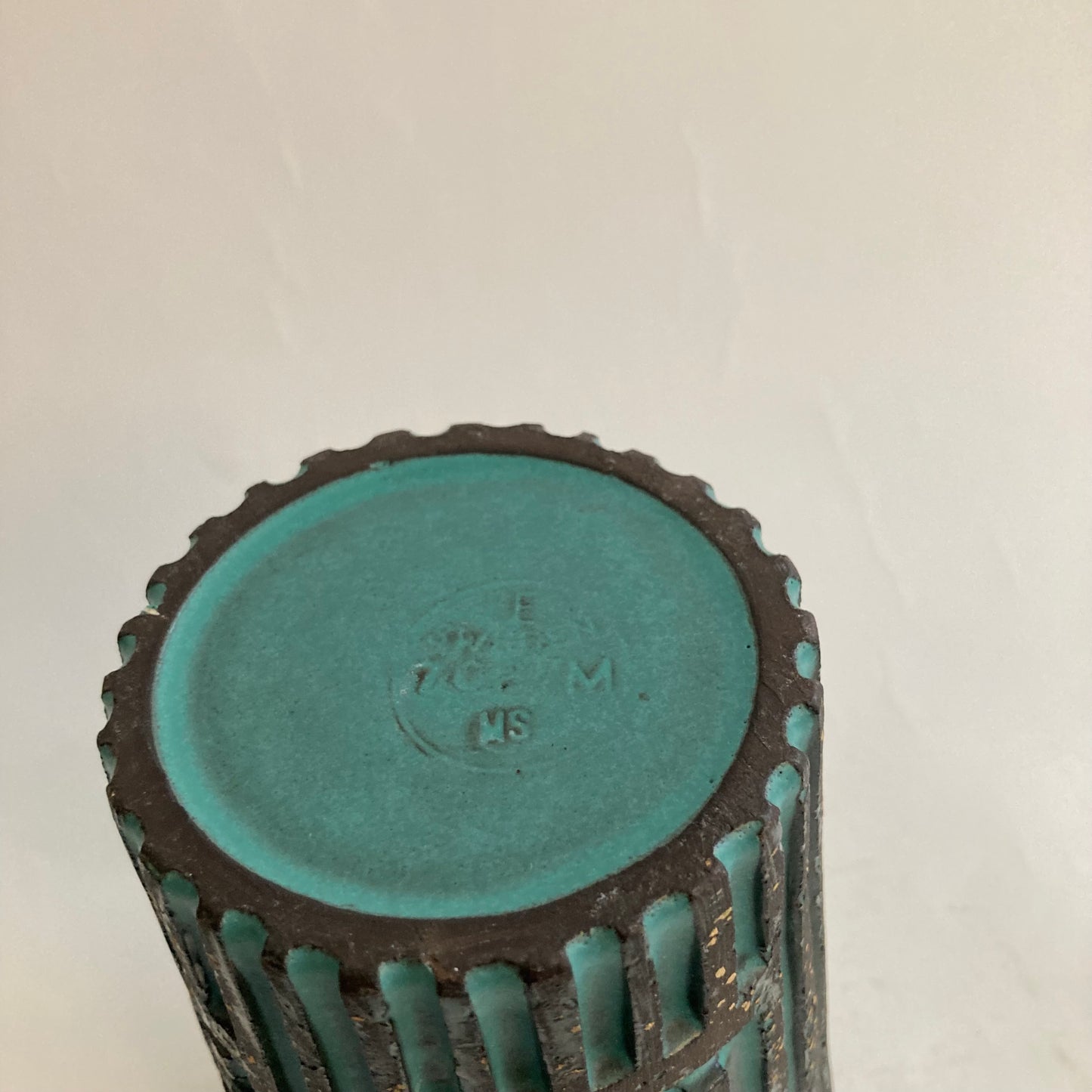 Mari Simmulson vas Patina Upsala-Ekeby