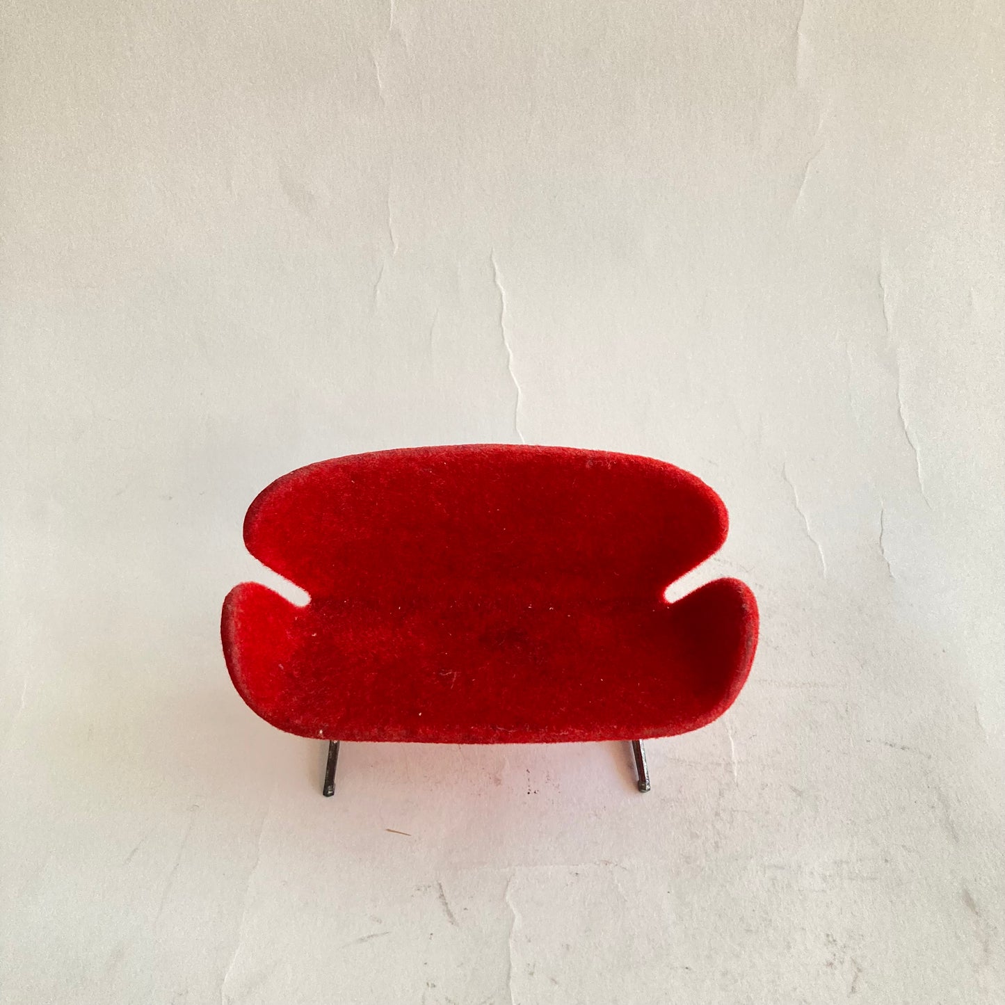 Dockskåpsmöbel soffa Svanen 1960-tal