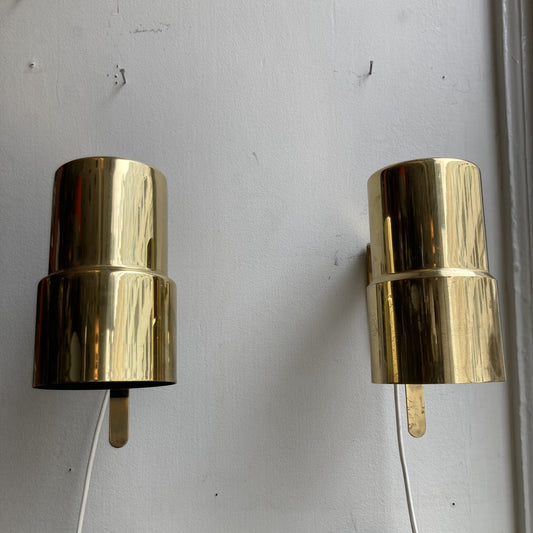 Vägglampa V324 mässing Hans-Agne Jakobsson Markaryd