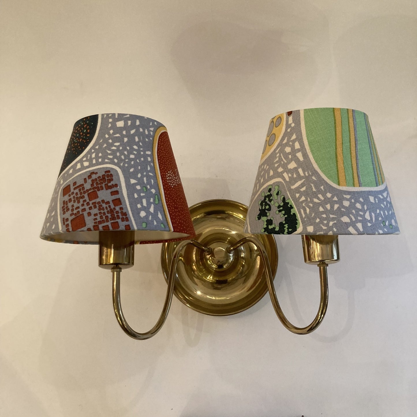 Josef Frank vägglampa 2565 Firma Svenskt Tenn
