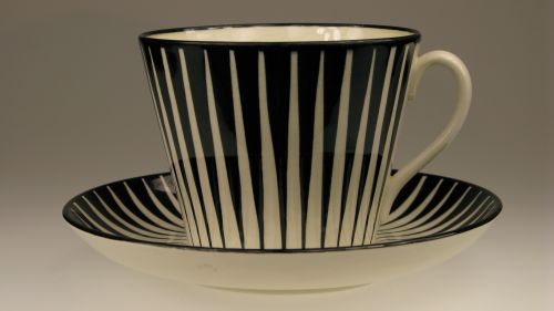 Coffe and tea cups "Zebra" by Gefle. For the moment out of stock.