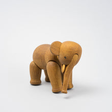 Load image into Gallery viewer, Kay Bojesen Elefant
