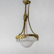 Load image into Gallery viewer, Jugendtaklampa i guldpatinerad brons från Böhlmarks, 1910-tal. 80cm hög och diam. 40cm. An art nouveau ceiling light in bronze. Made by Böhlmarks around 1910. H: 80cm/31,5″ and diam. 40cm/15,7″
