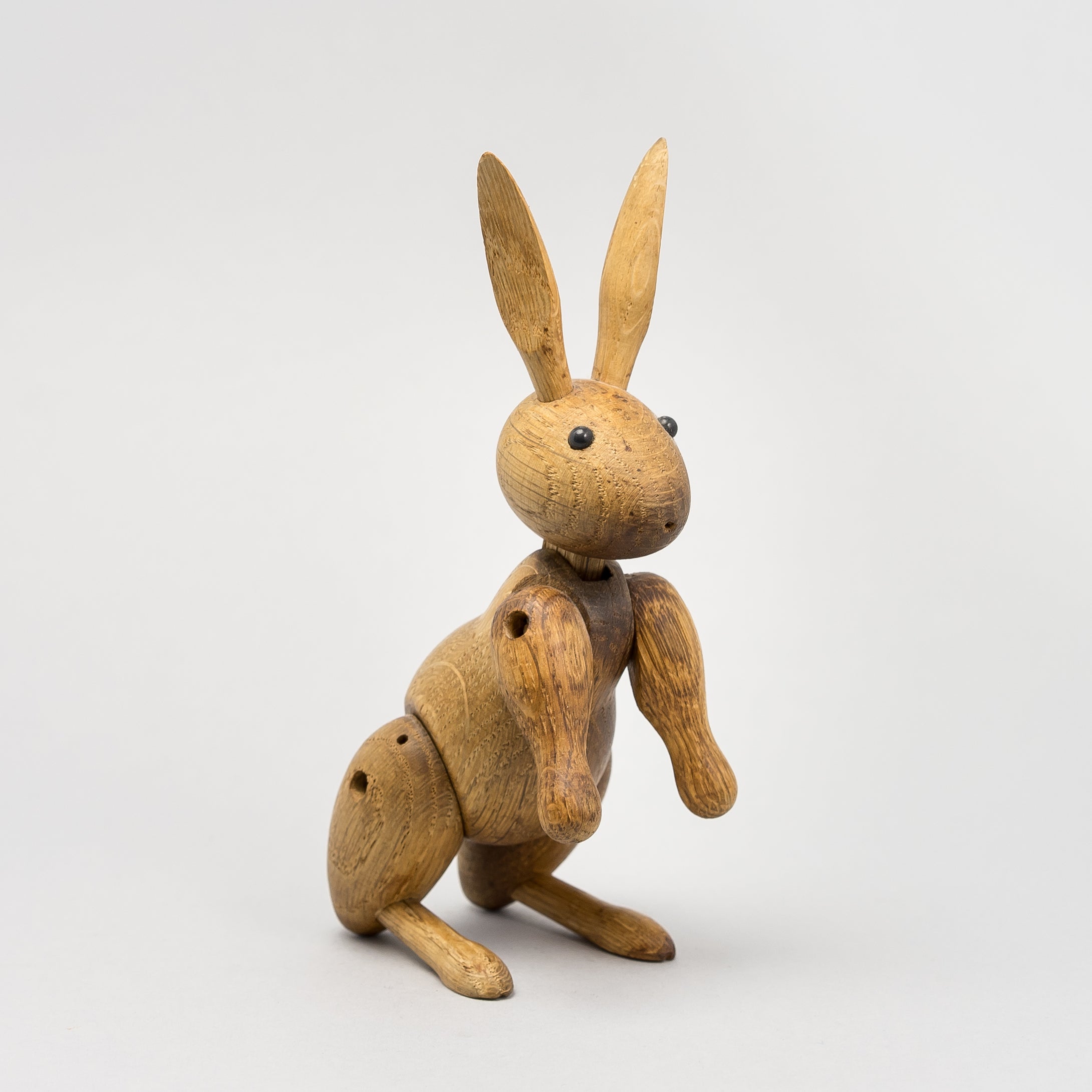 Kanin i trä av Kay Bojesen Kay Bojesen wooden rabbit.
