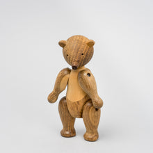 Ladda upp bild till gallerivisning, Björn i trä av Kay Bojesen Kay Bojesen wooden bear.
