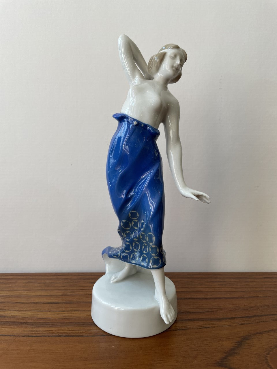 Rosenthal figurin Kvinna med klänning Berthold Boess